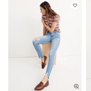 9" High-Rise Skinny Jeans